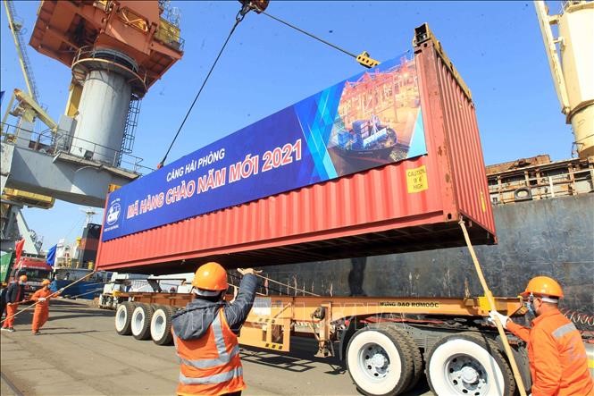 Phát triển nguồn nhân lực logistics thích ứng trước biến động và rủi ro